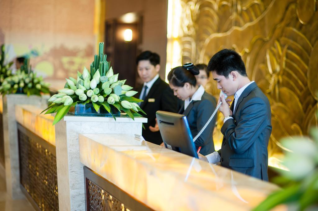 Muong Thanh Luxury Song Lam Hotel Вінь Екстер'єр фото
